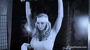 Vicky Vette Takes Cock Deep!