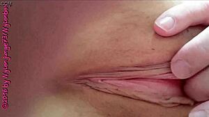 zierliche teen 18+ager explores small tits fingering and homemade masturbation naked