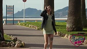 Martina Coquine Sexy Se Fait Poutrer Par Deux Gaillards.