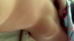 Rossmexicana masturbates watching hot porn!