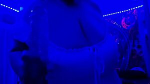 blue light special on huge monster cocks and big tits 😍