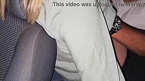 Fui Namorar Com Meu Neg�o Em Um Bar E De L� Ele Me Comeu No Carro E O Corno Dirigindo