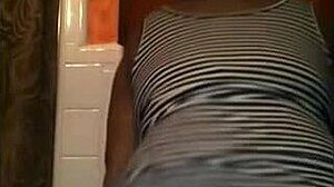 Watch her sexy dance?