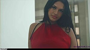 Wow, curvy Native American BBW babe masturbates solo with wild moves!