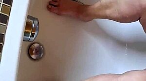 Mature Amateurs Wash Dirty Feet in Bathtub Fetish.