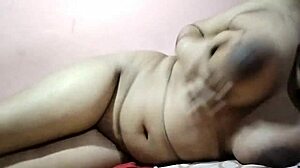 मेरी गर्लफ्रेंड अब ये hot इंडियन बंगाली कॉलेज गर्ल है।