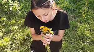 Neighbor Thanks Me with Passionate Cunnilingus After Flowers