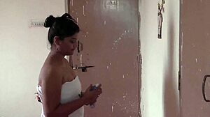 Hot! Desi Bhabhi Stuns in Bath Dress
