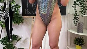 Curvy mature babe in lingerie teases solo!