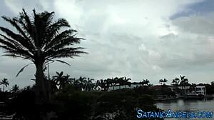 bigtits cougar bounces wild on massive rod in outdoor action