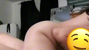 follando a mi hermanastra mientras nuestros padres no están