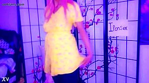 Ebony teen shows body to horny fans!