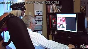 Lesbo Nymphos Covered In Urine Squirt Wet Vaginas?