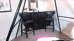 maxine spreads her bubble ass to dildo fuck herself in webcam show