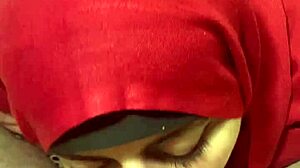 First Facial for Arab Housewife Mia in Niqab Blowjob