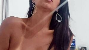 Flashing My Body for Online Fan