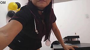 Im bored in the office and i put in a but plug to get arous at work im a slut in my office