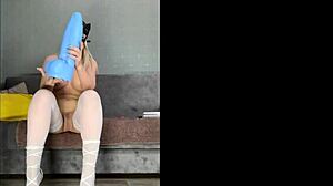 January 2024 livestream with muscular performers