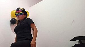 Im bored in the office and i put in a but plug to get arous at work im a slut in my office