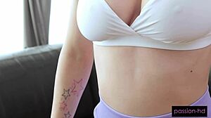 Big Cock Assists Yoga Babe With Intense Pussy Stretching