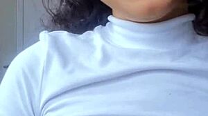 Hot Brazilian Brunette Espuletinha Asks You To Cum