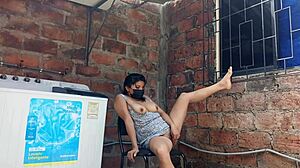 In the usa, my fat latina neighbor roleplays submissive and shows her huge natural tits and pussy under her dress in the yard