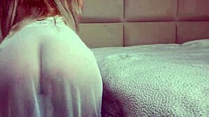 Brazilian blonde dances and twerks without panties, teasing everyone around her provocatively.