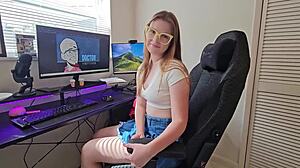 Russian teen Ava Marina deepthroats in POV roleplay with stepsis sharing room