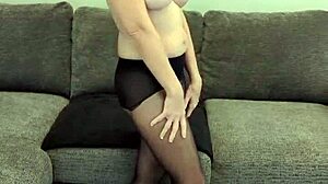 Petite Redhead Babe In Shiny Pantyhose