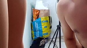 follando mi hijastra en hotel barato y sucio. curvy ass in action!