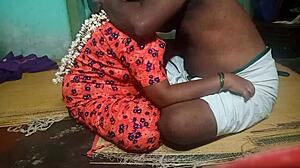 Indian Aunty Sizzles with Boyfriend in Hot Bathroom