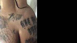 Ate my hot girlfriend in the shower for wild homemade banging with cum in mouth.