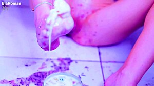 Bia Roman's Feet Get Messy