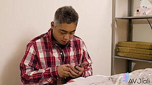 Horny Vicky Vette Fingering Pink Pussy On Couch!