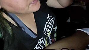 i caught my stepsister chatting on tinder and she lets me fuck her throat 😏