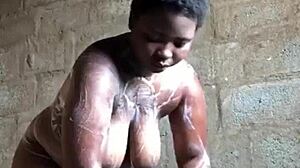 Pretty Young Plump African Doll Shows Real Hood Bathing Session in Raw Backstage Action