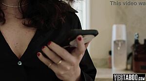 hung it called by big ass latina milf to get her laptop fixed