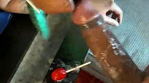 Sucking Dick The Only Game? Ebony Deepthroat Action