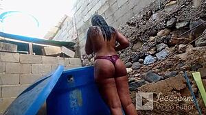 aunque seas mi hijastra cuando te vea bañandote asi me va a provocar darte verga con ese culo tan grande y mas si te dejas dar por el culo