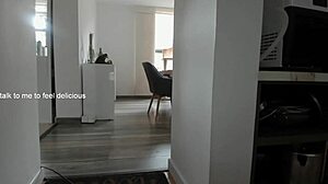 Vanandjuani flashes boobs and fingers herself in public webcam stream