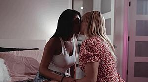 Dana and Nia explore tribbing together