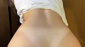 the hottest lap dance from a young experienced dancer