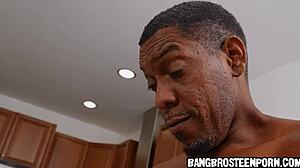 Beautiful 18yo Teen Asks Stepdad for Oral