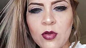 Suck that cock deep, zaramontoya? Squirt for me