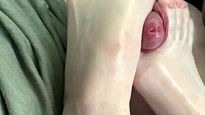 honeyt - giving daddy his favorite feet after long day