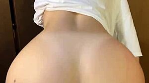 the hottest lap dance from a young experienced dancer