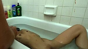 Why's Candy Cruise Sucking Deep in Bathtub?