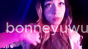 Bonneyuwu shows off twerk moves in Argentina kum video