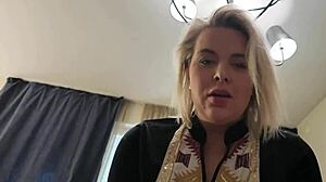 Wow! Blonde Milf Luna Shows Off Big Ass in Homemade Action