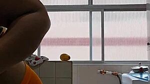 Exhibitionist wears tight shorts to show desire in USA